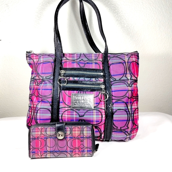 Coach Handbags - Coach Set Purse Wallet Poppy Plaid Tartan Glam Tote Shoulder Handbag  Bag